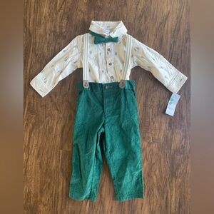 NWT Carter's Christmas corduroy pants with suspenders and tree onesie
